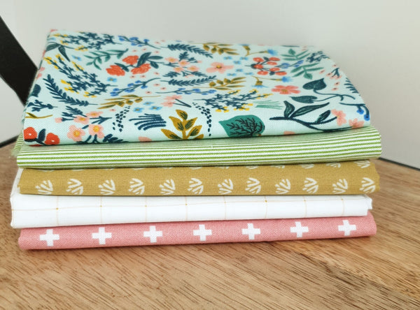 Mystery Fat Quarter Bundle - 10 FQs - Mixed fabrics